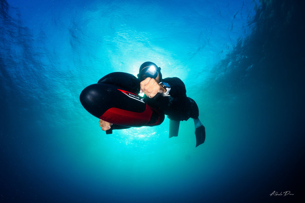 VAPOR Under Water Scooter