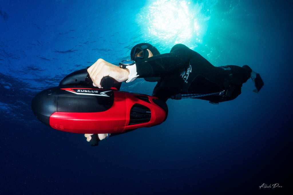 VAPOR Under Water Scooter