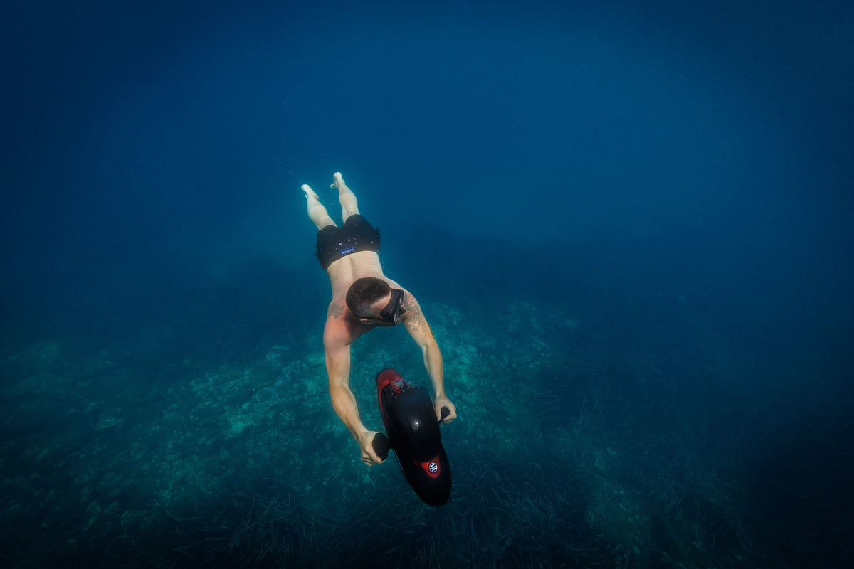 VAPOR Under Water Scooter